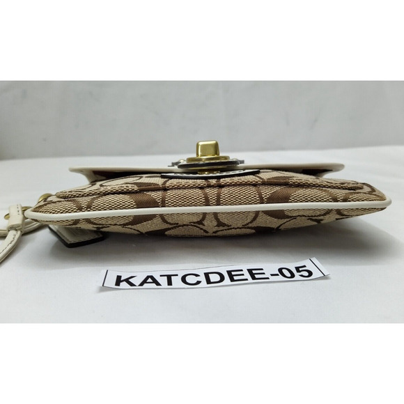 Coach Gigi Signature Brown Canvas Turnlock 65th Ann. Wristlet - Coin Wallet - Picture 5 of 13